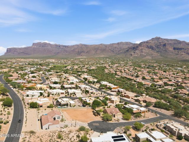 9960 E Fools Gold Place, Gold Canyon, AZ 85118