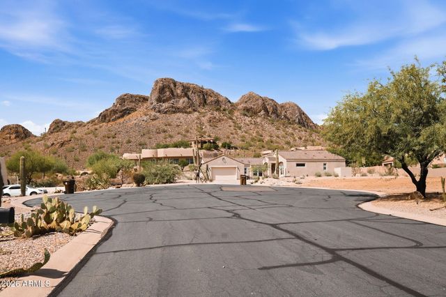 9960 E Fools Gold Place, Gold Canyon, AZ 85118