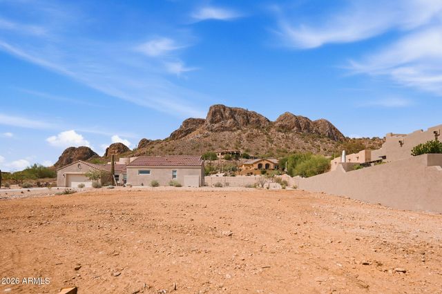 9960 E Fools Gold Place, Gold Canyon, AZ 85118
