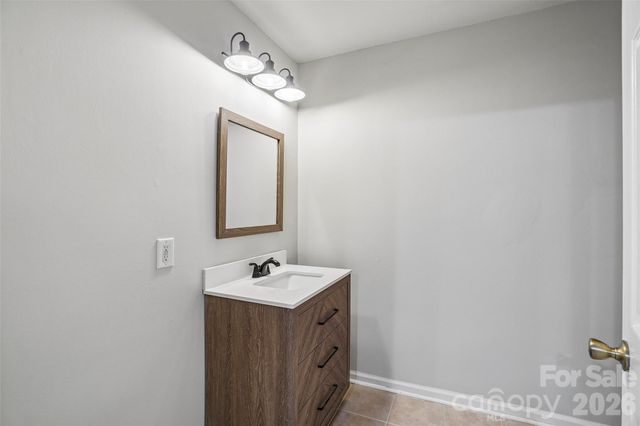 19 Jupiter Heights, Weaverville, NC 28787