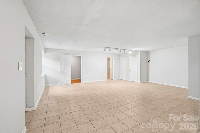 19 Jupiter Heights, Weaverville, NC 28787