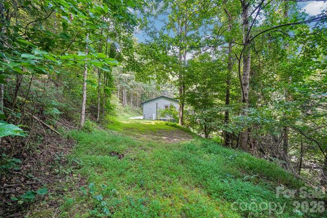 19 Jupiter Heights, Weaverville, NC 28787