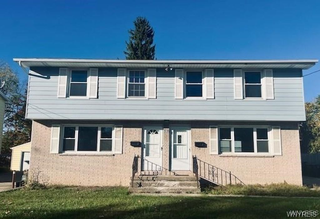 3038 George Urban Boulevard Left, Cheektowaga, NY 14043