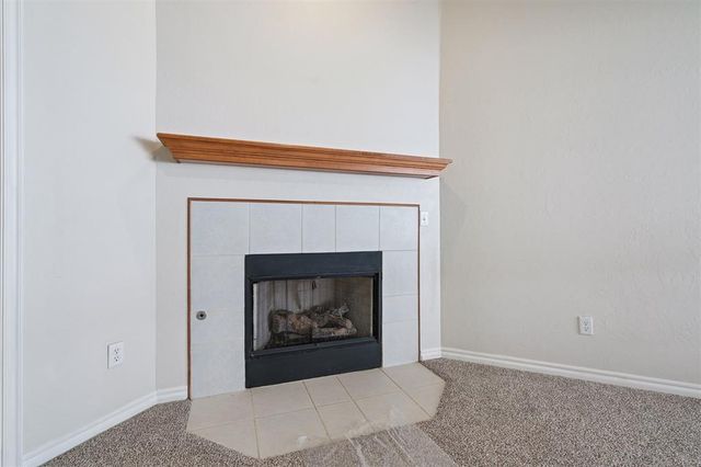 25 Red Admiral Way, Edmond, OK 73013