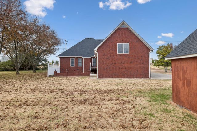 1205 Rock Springs Rd, Smyrna, TN 37167