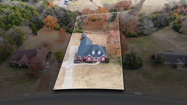 1205 Rock Springs Rd, Smyrna, TN 37167