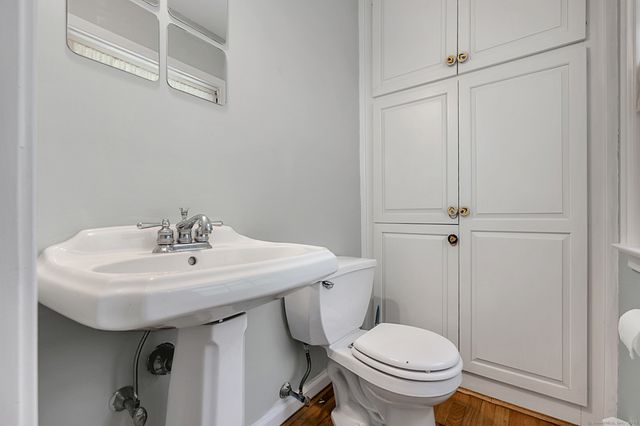 42 Carriage Drive, Avon, CT 06001