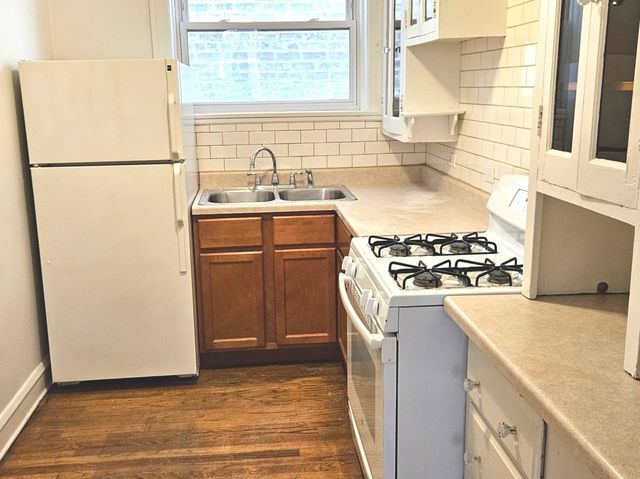 3540 N New England Avenue 1A, Chicago, IL 60634