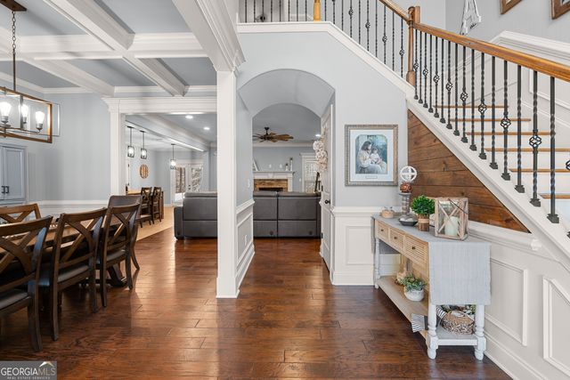 180 Chantilly Lane, Fayetteville, GA 30215