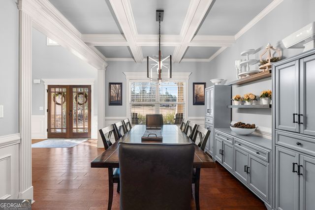 180 Chantilly Lane, Fayetteville, GA 30215