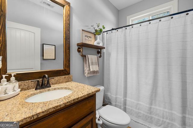 180 Chantilly Lane, Fayetteville, GA 30215