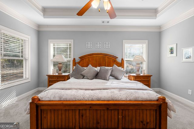 180 Chantilly Lane, Fayetteville, GA 30215