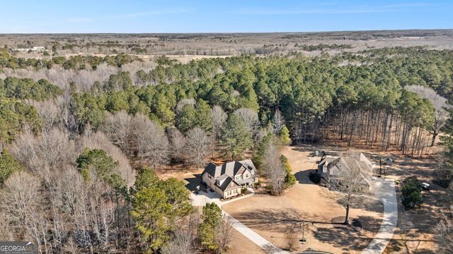 180 Chantilly Lane, Fayetteville, GA 30215