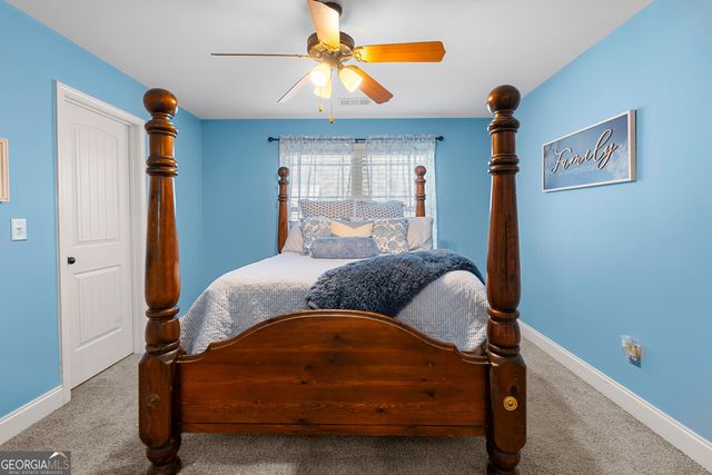 180 Chantilly Lane, Fayetteville, GA 30215