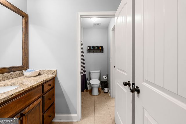 180 Chantilly Lane, Fayetteville, GA 30215