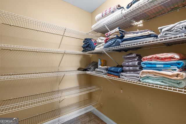 180 Chantilly Lane, Fayetteville, GA 30215