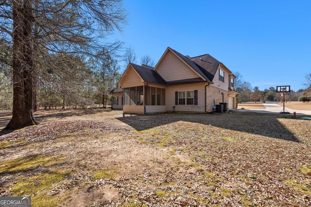 180 Chantilly Lane, Fayetteville, GA 30215