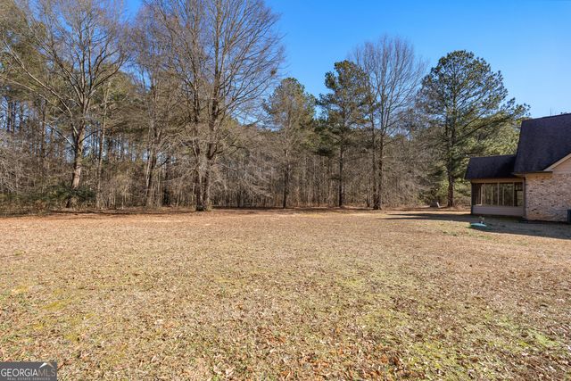 180 Chantilly Lane, Fayetteville, GA 30215