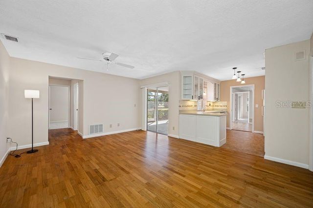 3241 BUCKHORN DR, Clearwater, FL 33761