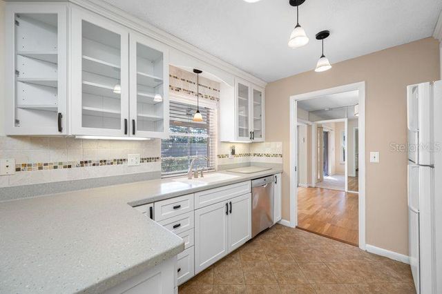 3241 BUCKHORN DR, Clearwater, FL 33761