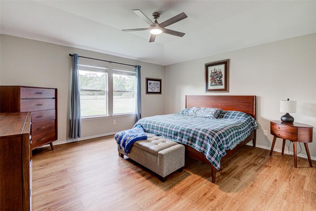 112 Speegle CT, Cedar Creek, TX 78612