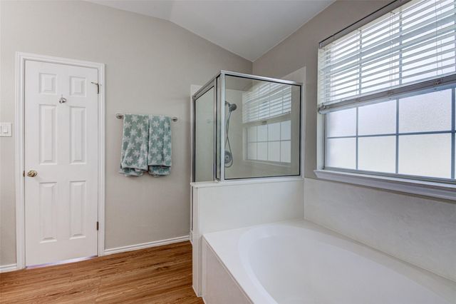 112 Speegle CT, Cedar Creek, TX 78612