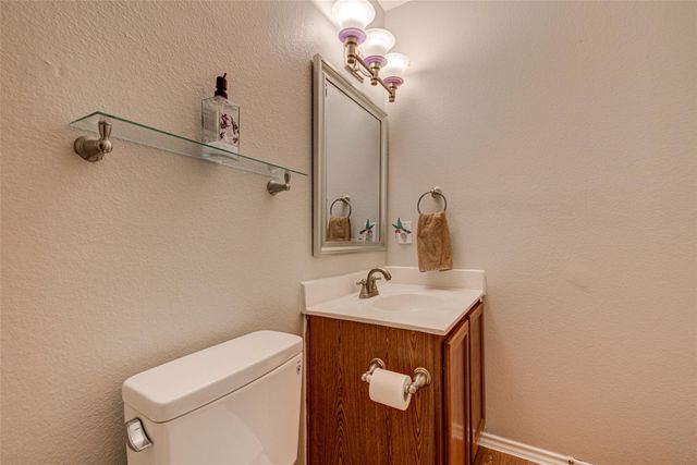 112 Speegle CT, Cedar Creek, TX 78612