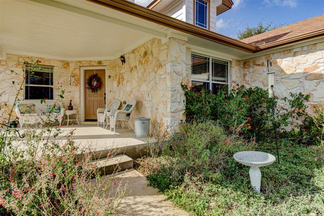 112 Speegle CT, Cedar Creek, TX 78612