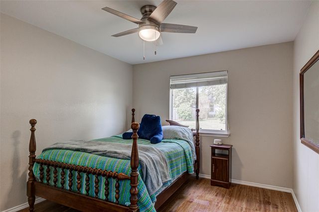 112 Speegle CT, Cedar Creek, TX 78612