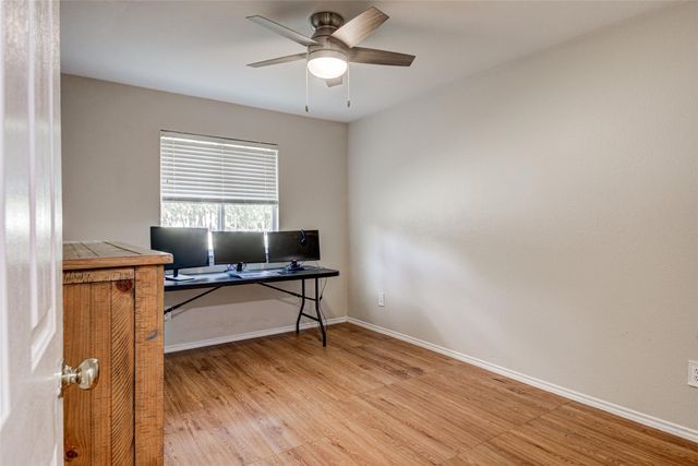 112 Speegle CT, Cedar Creek, TX 78612