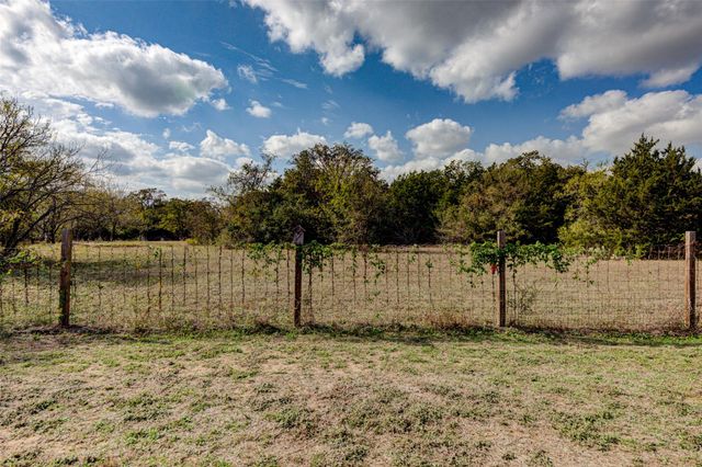 112 Speegle CT, Cedar Creek, TX 78612