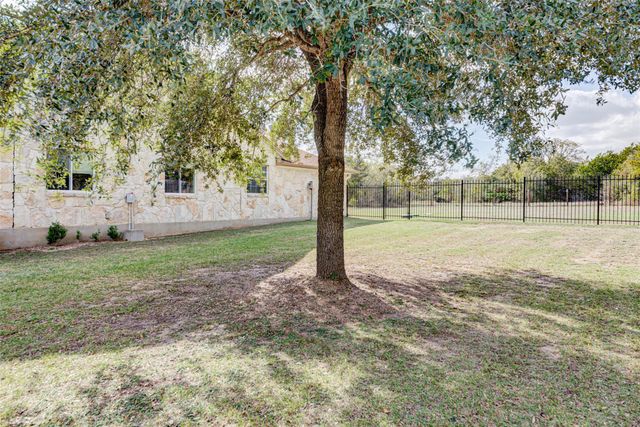 112 Speegle CT, Cedar Creek, TX 78612