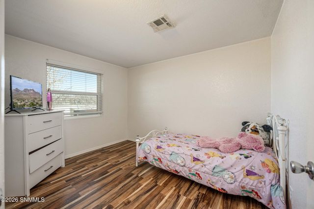 5267 Navajo Trail, Las Cruces, NM 88012