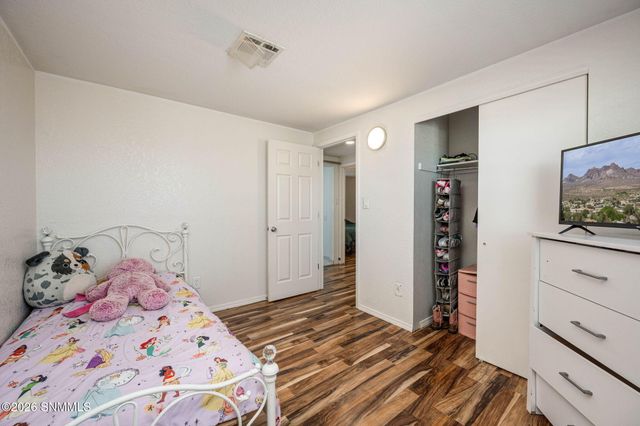 5267 Navajo Trail, Las Cruces, NM 88012