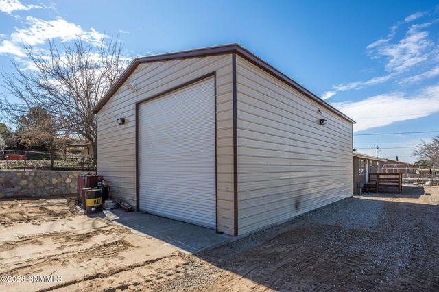 5267 Navajo Trail, Las Cruces, NM 88012