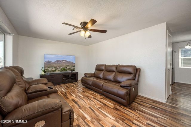 5267 Navajo Trail, Las Cruces, NM 88012