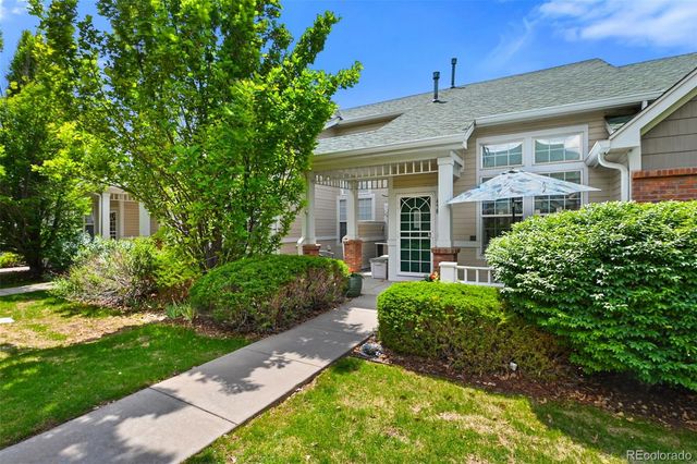 658 S Yarrow Street, Lakewood, CO 80226