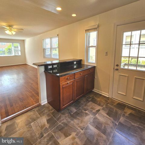 10 S FRENCH ST, Alexandria, VA 22304