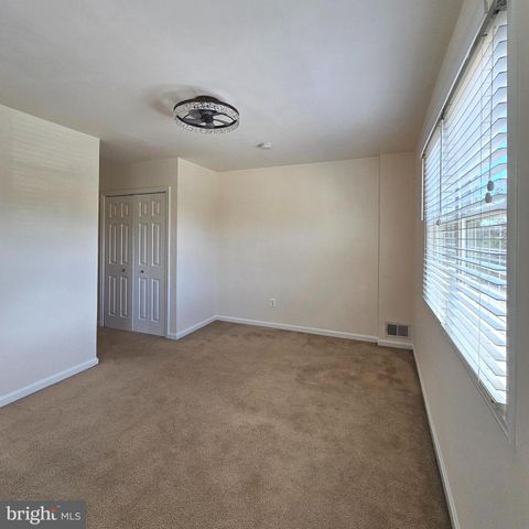 10 S FRENCH ST, Alexandria, VA 22304
