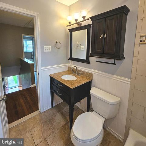 10 S FRENCH ST, Alexandria, VA 22304