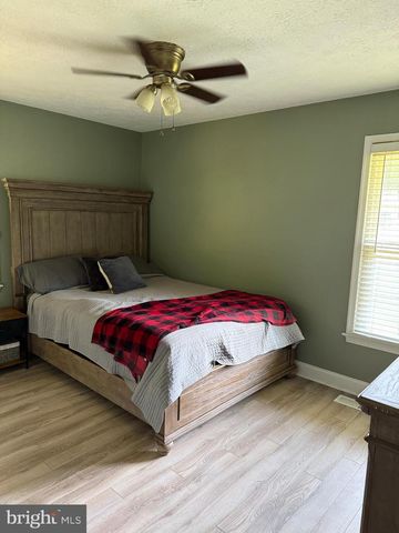 1367 REDWOOD CIR, La Plata, MD 20646