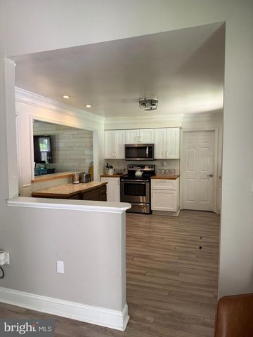 1367 REDWOOD CIR, La Plata, MD 20646