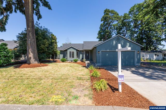 1185 Shady Ln, Keizer, OR 97303