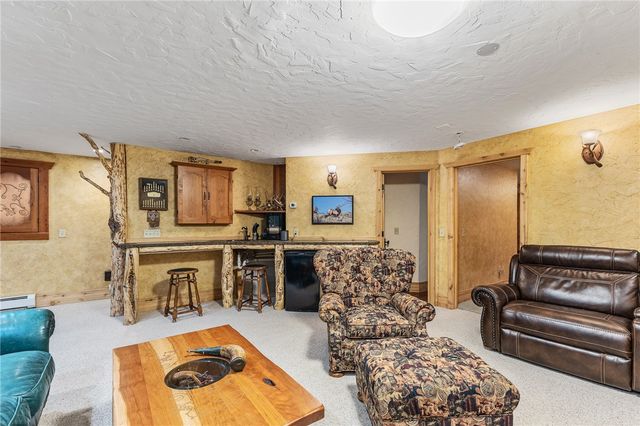 1738 Lazy M Street, Red Lodge, MT 59068