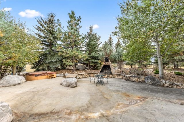 1738 Lazy M Street, Red Lodge, MT 59068