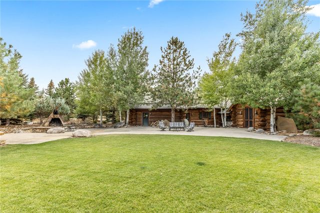 1738 Lazy M Street, Red Lodge, MT 59068