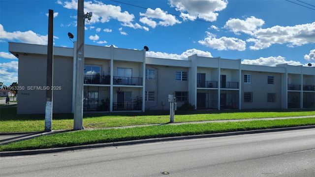 9000 SW 24th St 14C, Miami, FL 33165