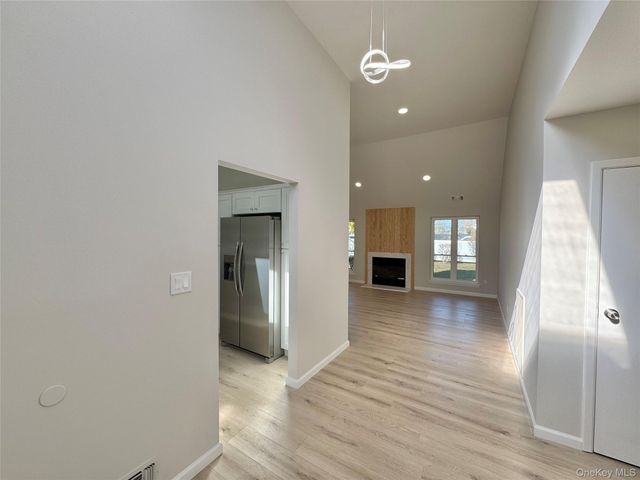 188 River Drive, Moriches, NY 11955