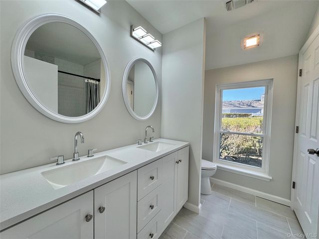 188 River Drive, Moriches, NY 11955