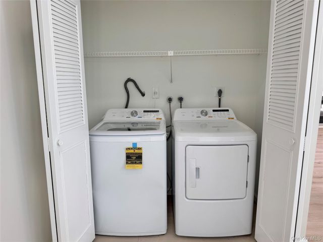 188 River Drive, Moriches, NY 11955